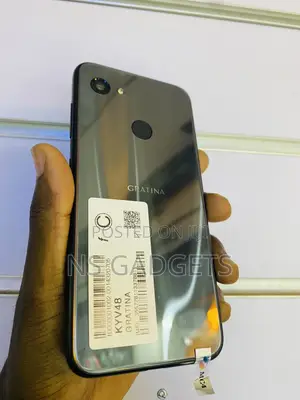 Kyocera Gratina KYV48 32 GB Black