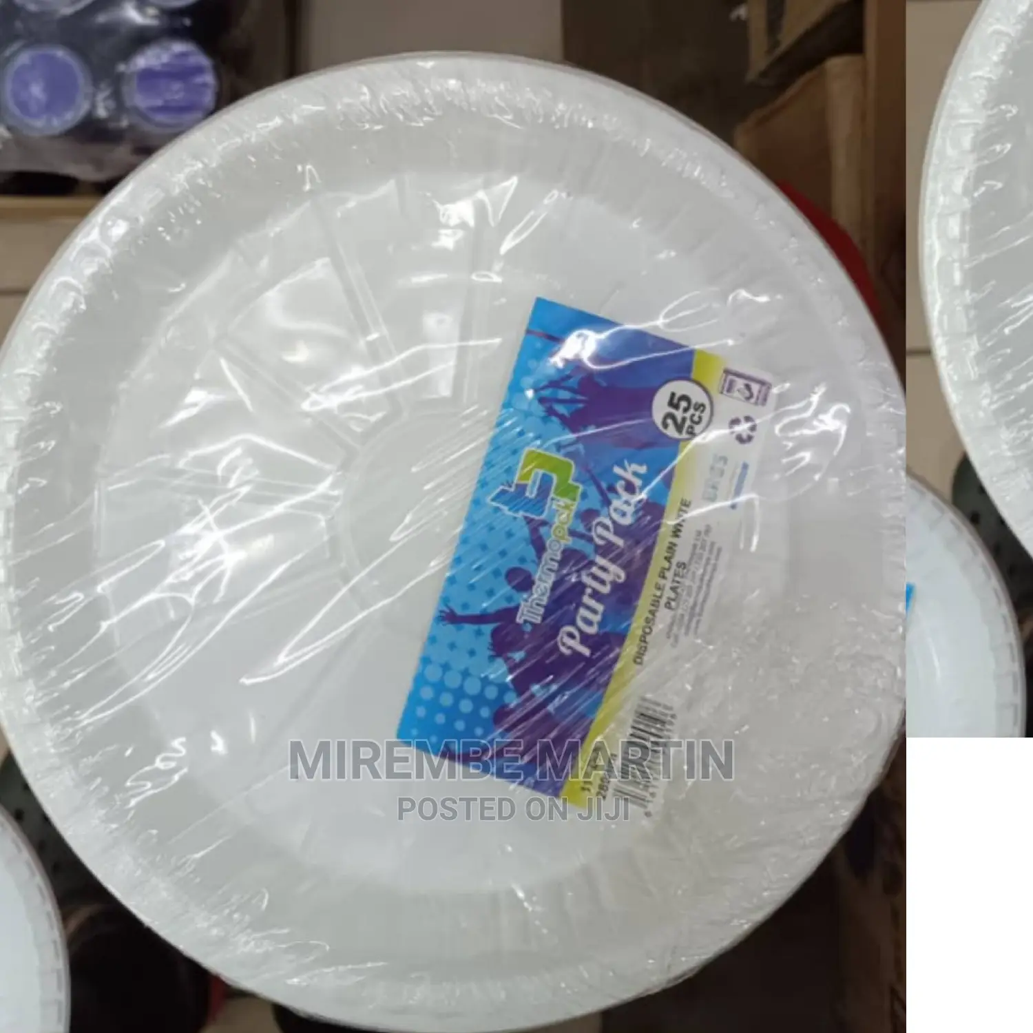 White Plastic Disposable Plate