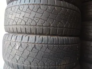 31*10.50R15 PIRELLI Good Condition.