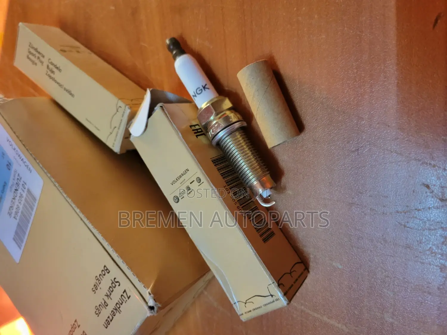 Spark Plug Tourage