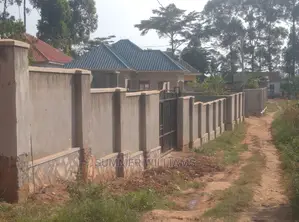 4bdrm Bungalow in Seeta, Goma for sale