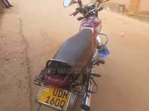 Bajaj Boxer 100 2007 Red