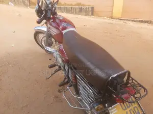 Bajaj Boxer 100 2007 Red