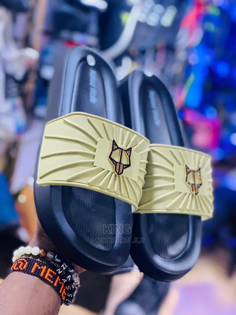 Gucci Slides Original