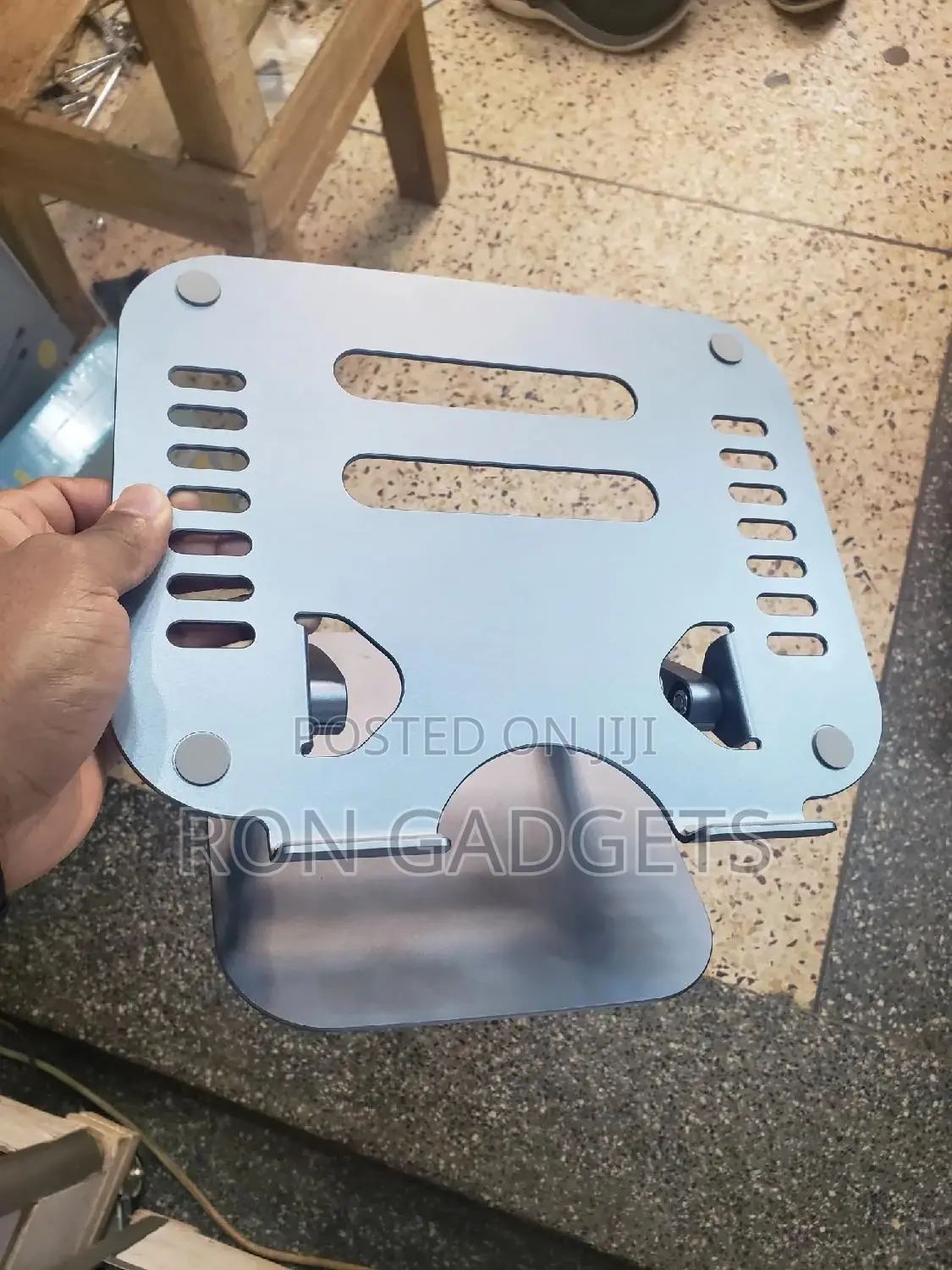 Laptop Stand (Heavy Duty)