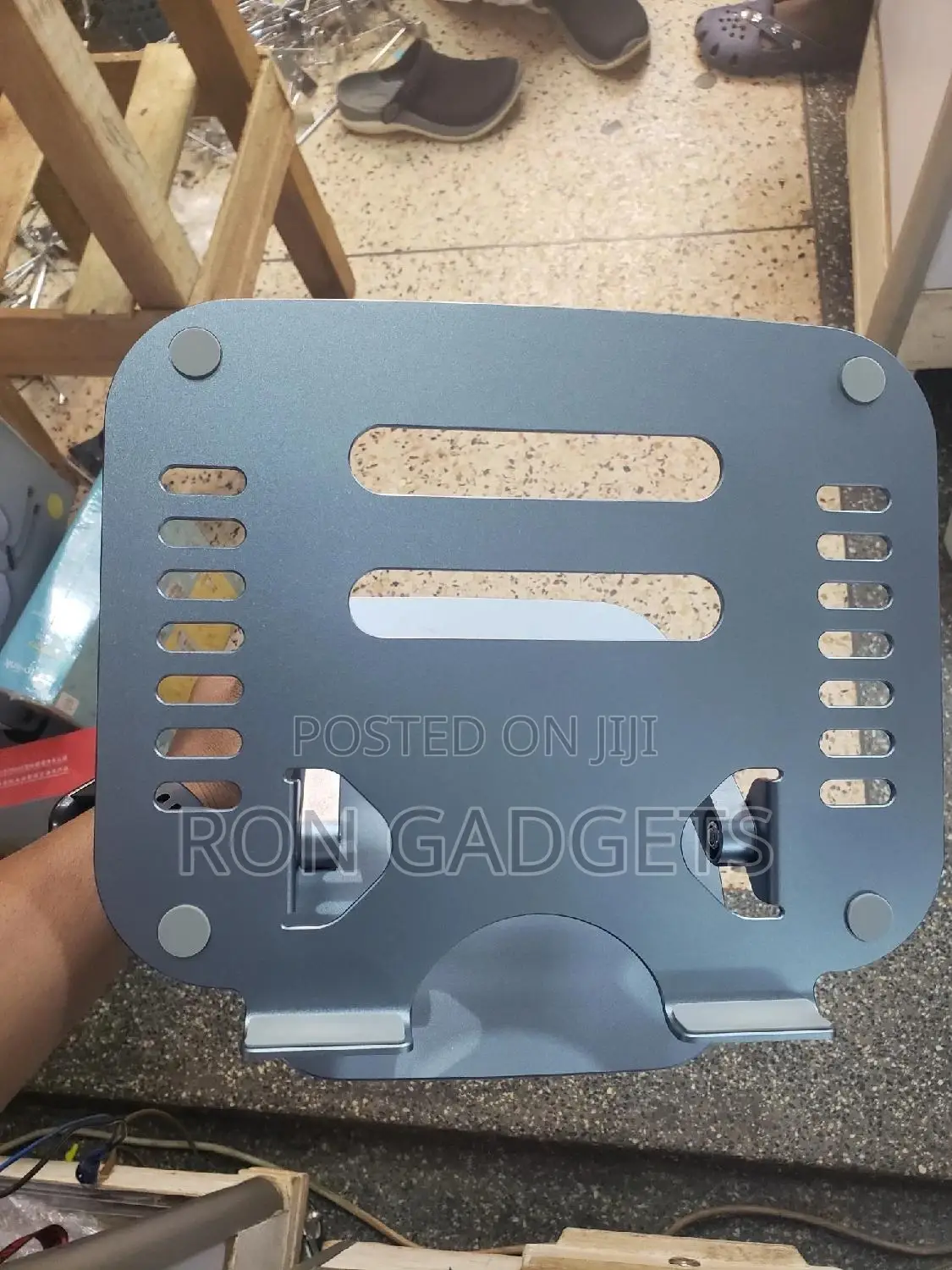 Laptop Stand (Heavy Duty)