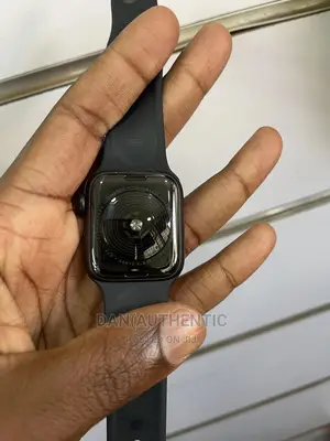 Apple Watch Series Se 44mm Used About 4 Months