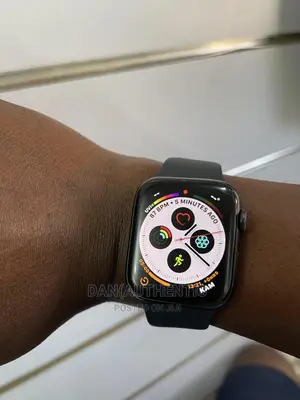 Apple Watch Series Se 44mm Used About 4 Months