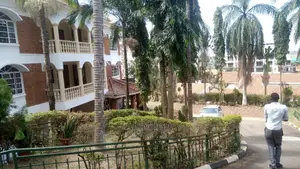 8bdrm Maisonette in Kololo Property, Central Division for rent