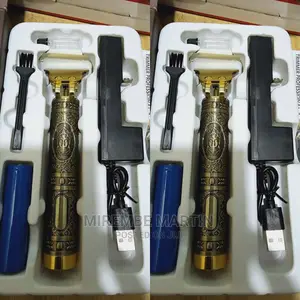 Rechargeable Hair Clipper in Gold
