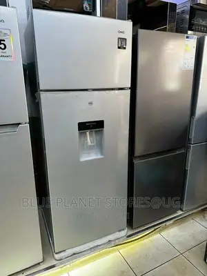 Chiq 270litres Double Door Refrigerator With Water Dispenser