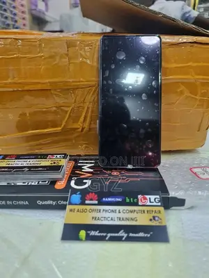 Samsung S10 LCD Screen Replacement Grade B or TFT