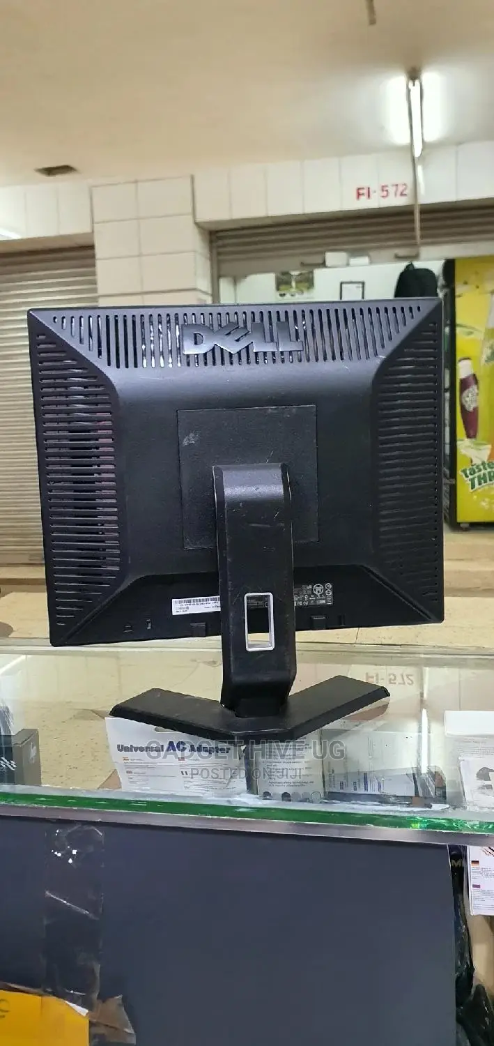 17" Monitor
