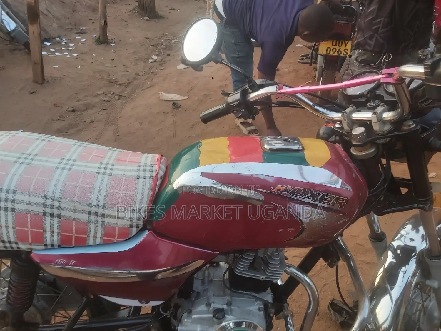 Bajaj Boxer 100 2007 Red