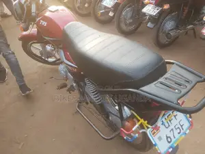 TVS HLX 125 2022 Red