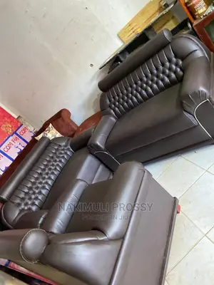 Leather 5 Seater Chester Design Sofa