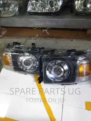 Landcruiser Hardtop FJ79 Eagles Eye Headlights