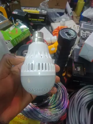 Kamisafe Rechargeable Bulbs