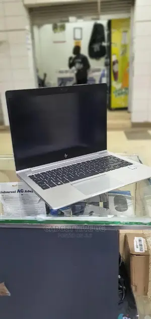 Laptop HP EliteBook 840 G5 8GB Intel Core I5 SSD 256GB