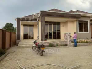 Furnished 3bdrm House in Nakwero Wealthy, Kira for sale