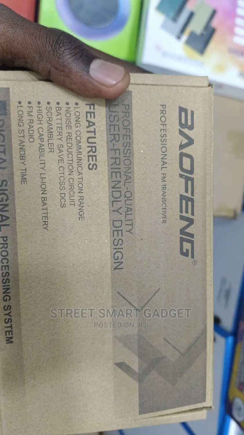 Baofeng Screen Professional Fm Transmitter(Hokitoki)