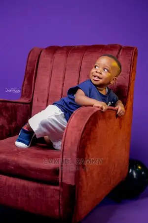 Babies Photos in Studio
