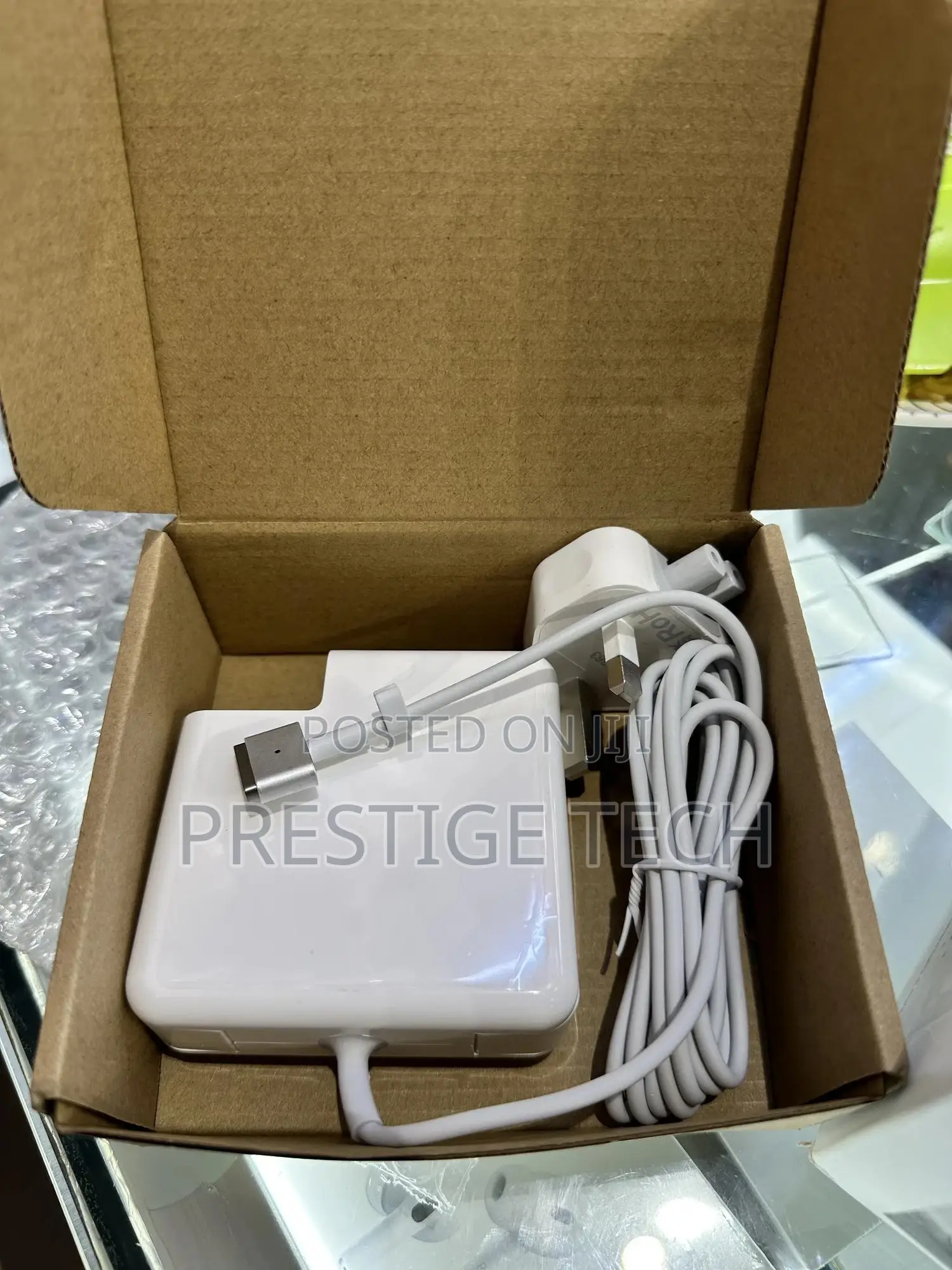 Apple Macbook Chargers 45W, 60W and 85W, L Shape and T Shape