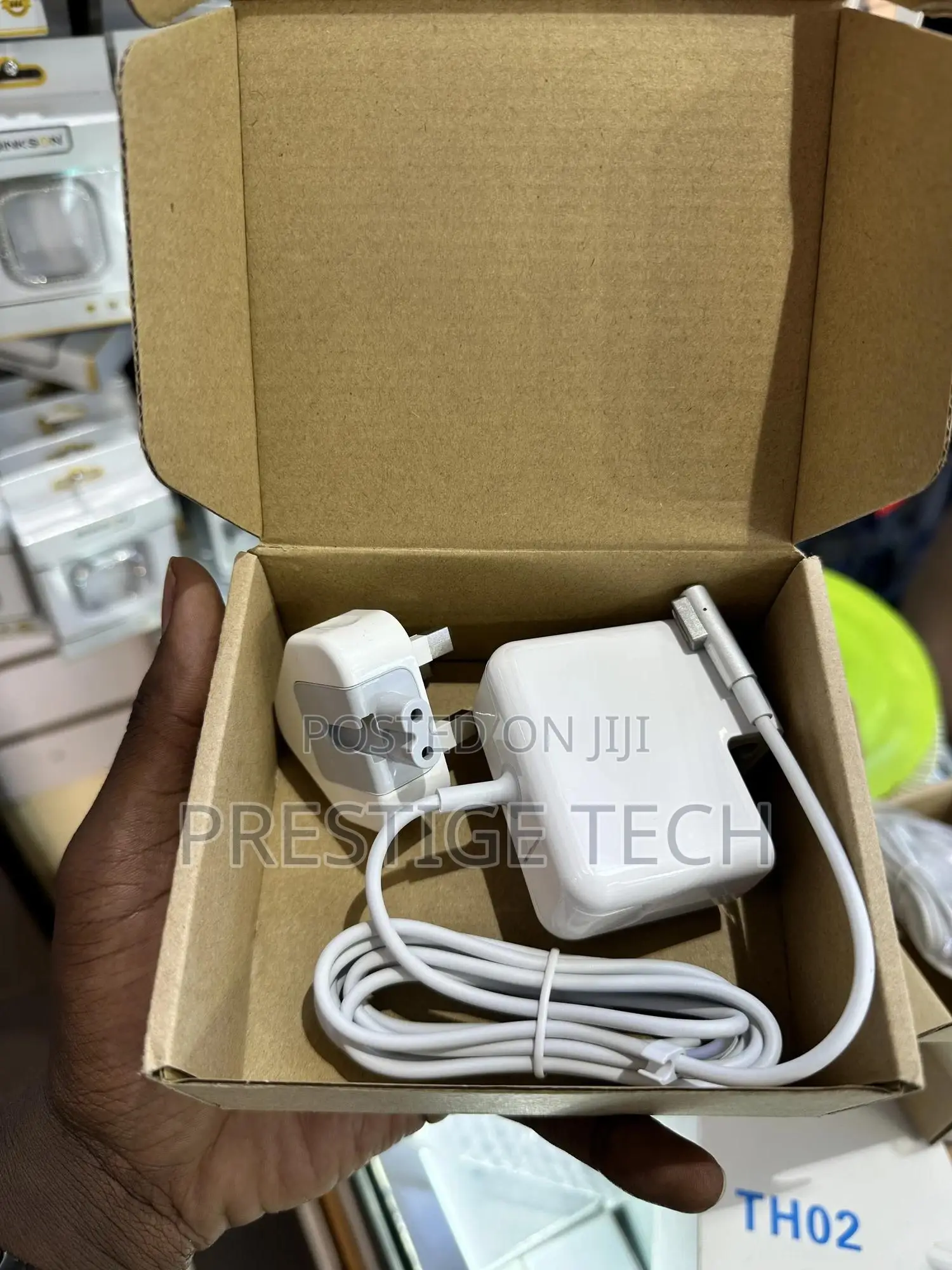 Apple Macbook Chargers 45W, 60W and 85W, L Shape and T Shape