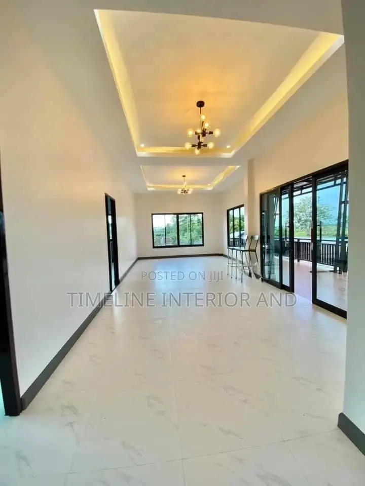 Prestigious Gypsum Ceiling and Painting.
