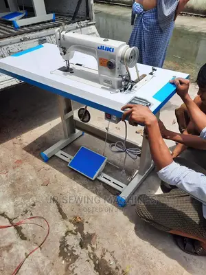 Juki Industrial Sewing Machine
