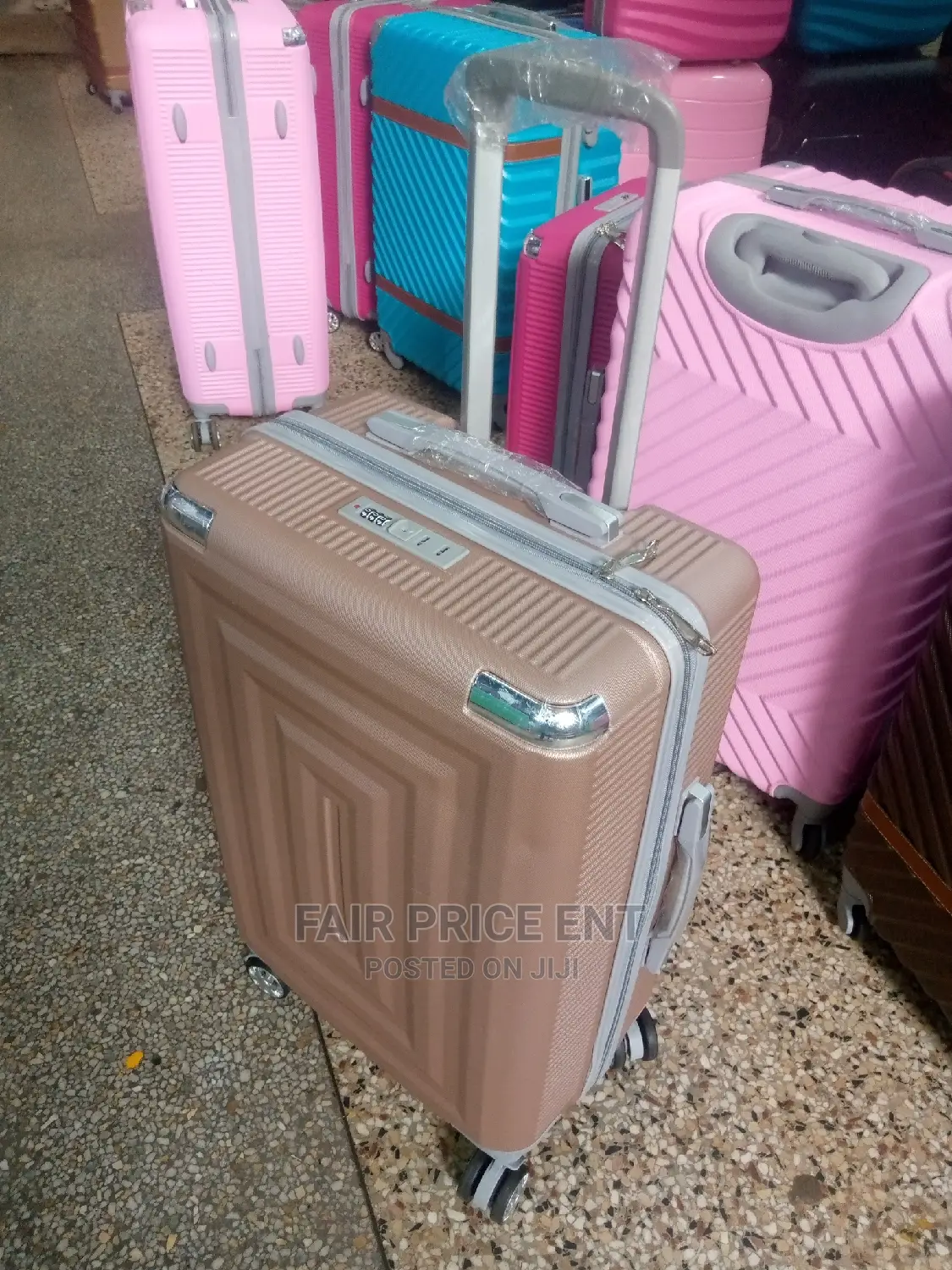 Vip Classy Plastic Suitcase.Medium.( Kofi Brown)
