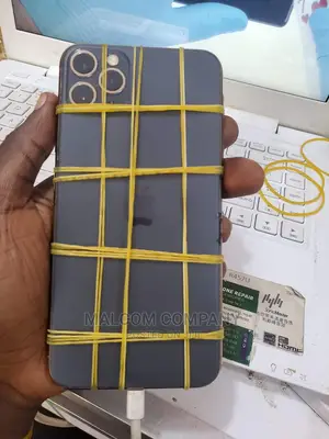 iPhone 11, 12, 13, 14 Broken Back Glass