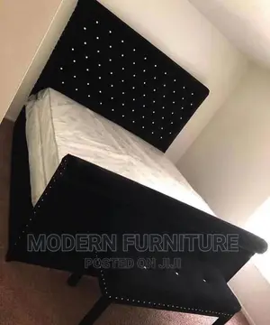 Dressed Bed of 6 X 6 Feet Order With Us On
