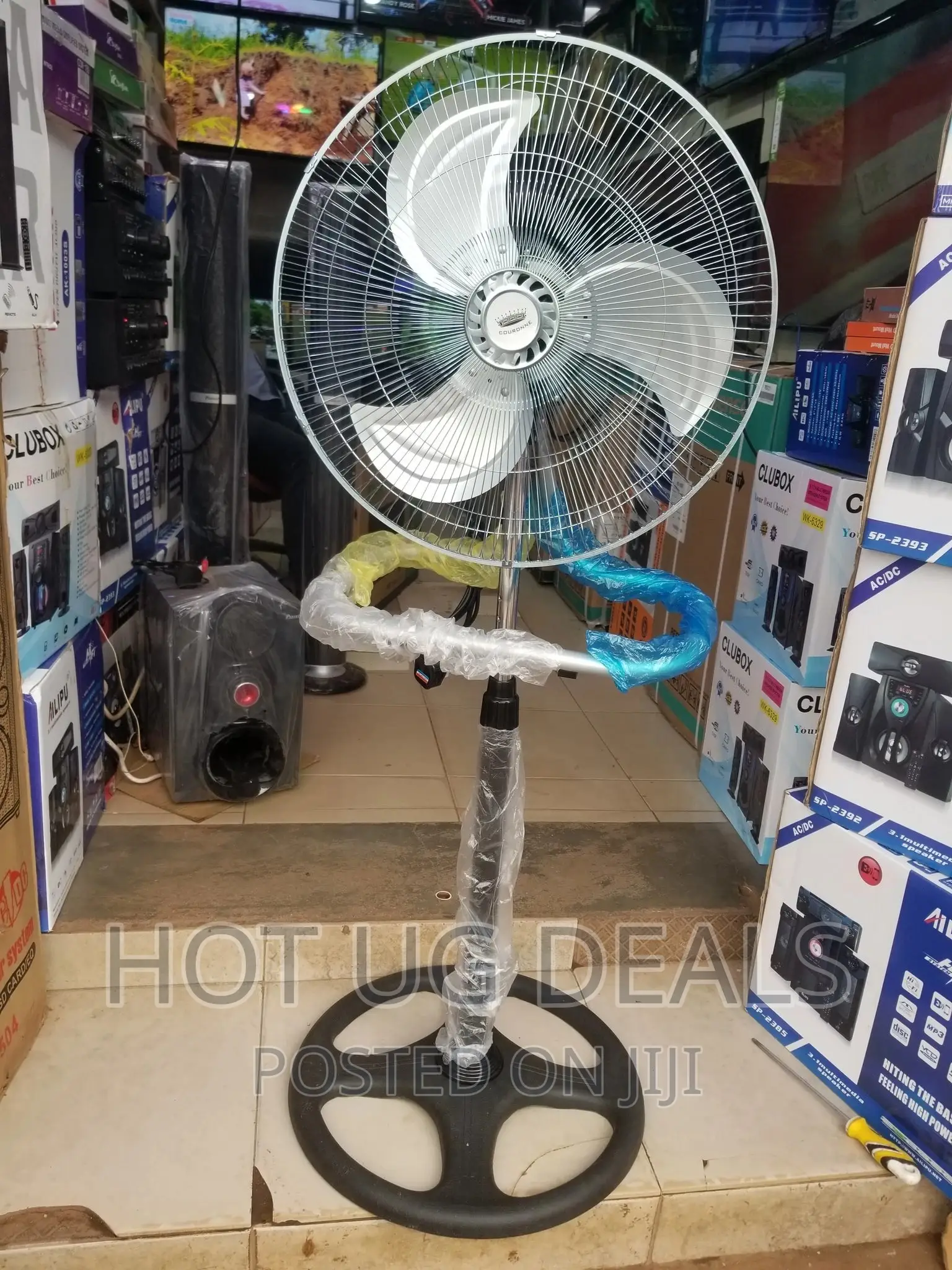 Changli 18" Stand/ Table 3in1 Fan Oscillating Adjustable