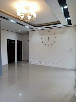 Elegant Gypsum Ceiling.