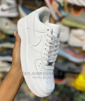 Snow White Airforce 1