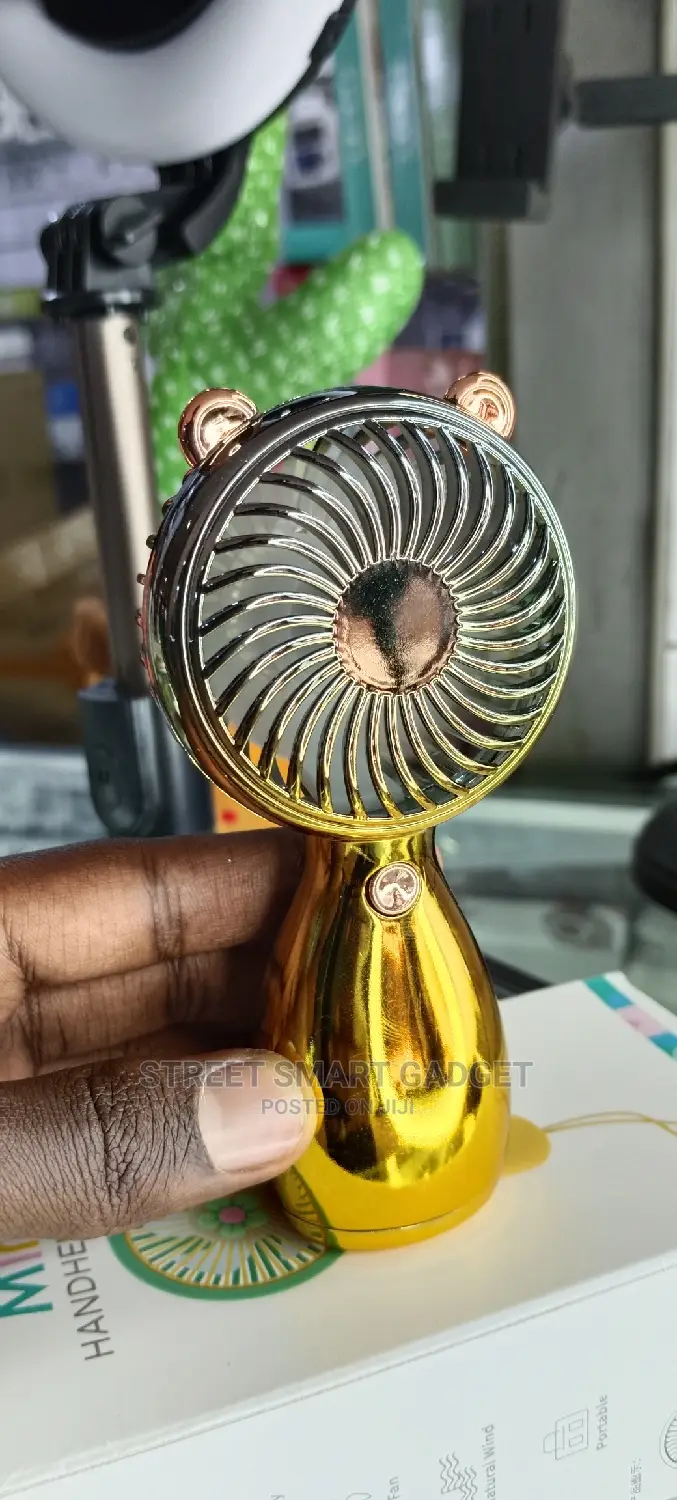 Dolly Portable Rechargeable Fans