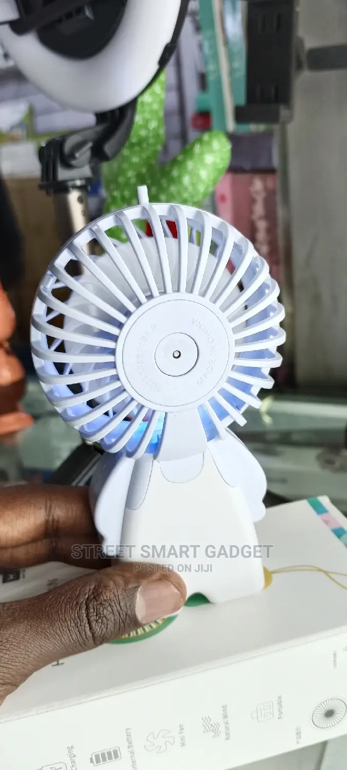 Dolly Portable Rechargeable Fans
