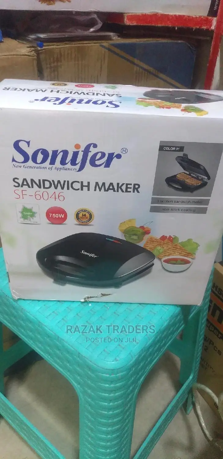 Sonifer Sandwich Maker - 750 Watts