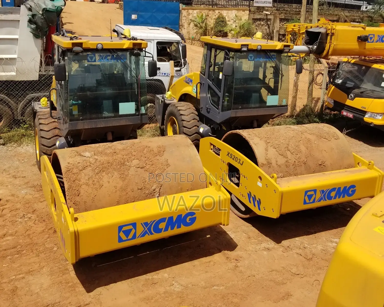 Hire Sinotrucks and Heavy Machines