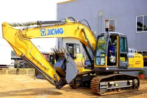 Hire Sinotrucks and Heavy Machines Eg Excavators,Graders Etc