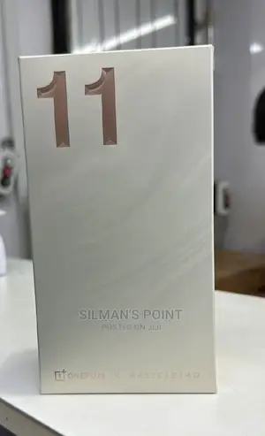 New OnePlus 11 256 GB Gold