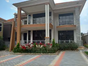 Furnished 6bdrm Duplex in Kyanja, Central Division for sale