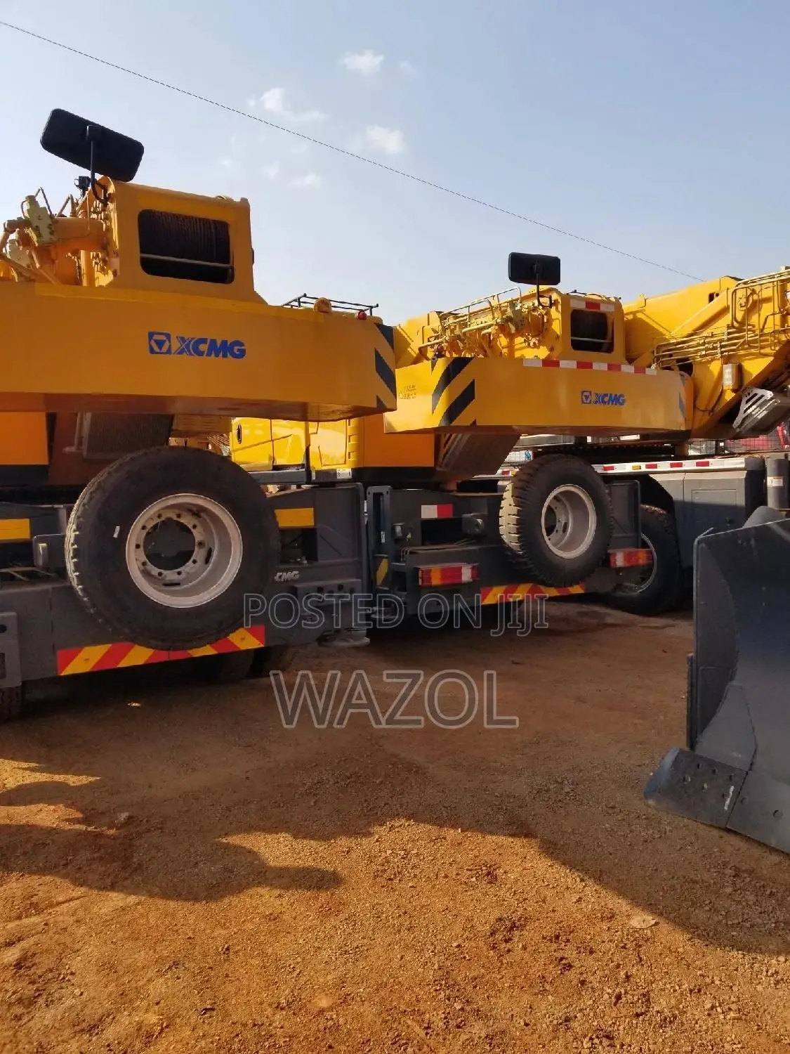 Hire Sinotrucks and Heavy Machines