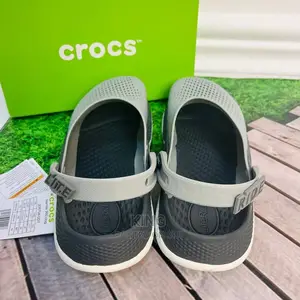 Caiman Sandal