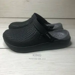 Crocs/Low-Price