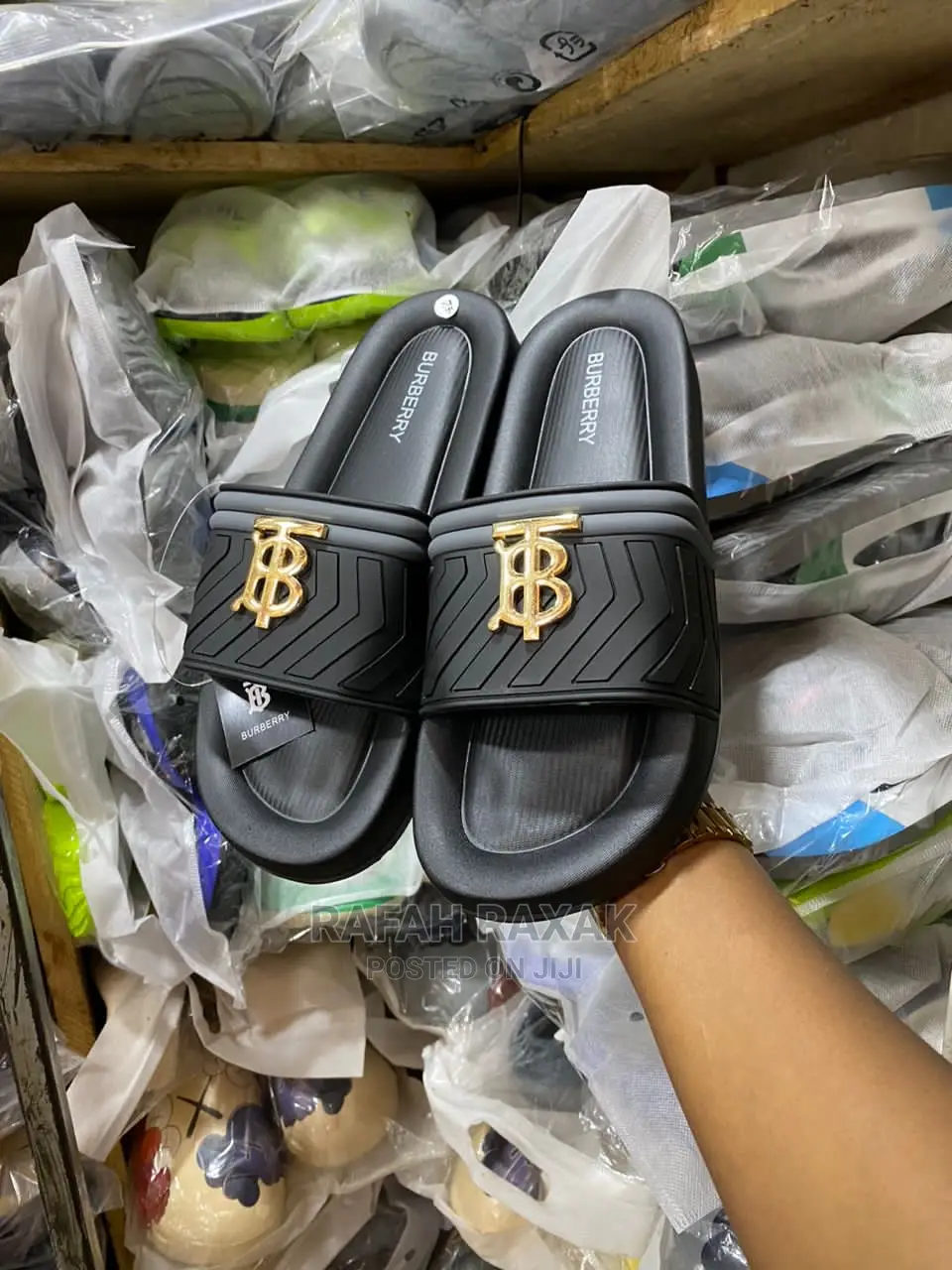 Original Rubber Burberry Push in Sandals