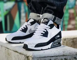 Original Classy Black White Nike Airmax