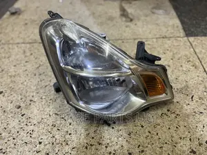 Nissan Bluebird Headlight