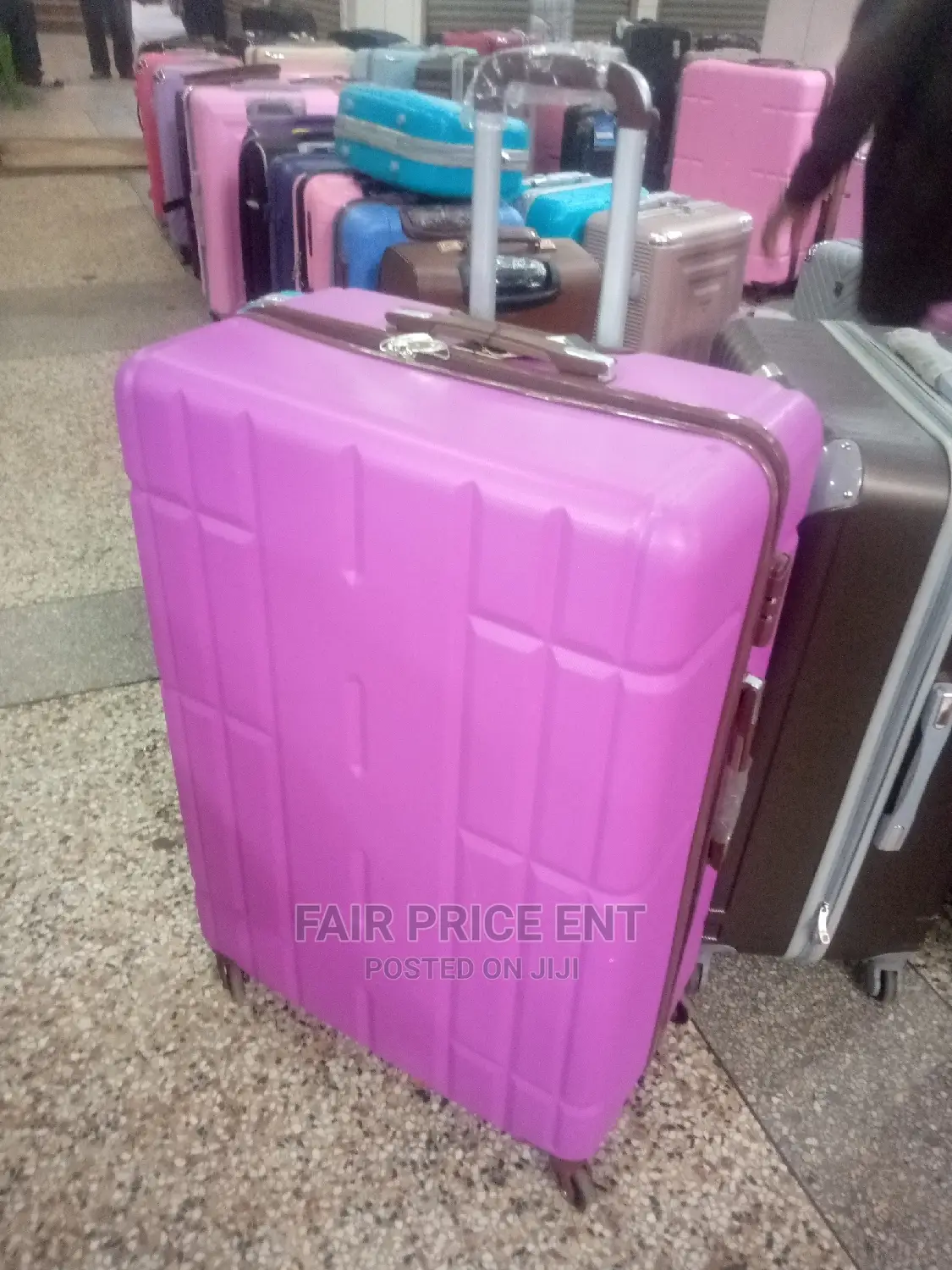 Extra Large Plastic Suitcase.( Purple)